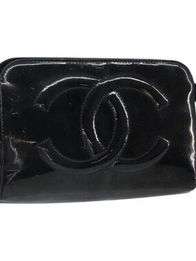 CHANEL Pouch Patent leather Black Gold CC Auth bs33138